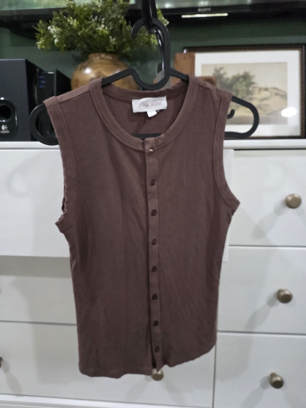 Pink Rose Women's Sleeveless Brown Button-Up Ribbed Tank